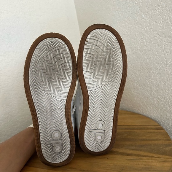 ALO Recovery Mode Sneaker Women’s 7.5/Men 6 Unisex - Picture 10 of 11